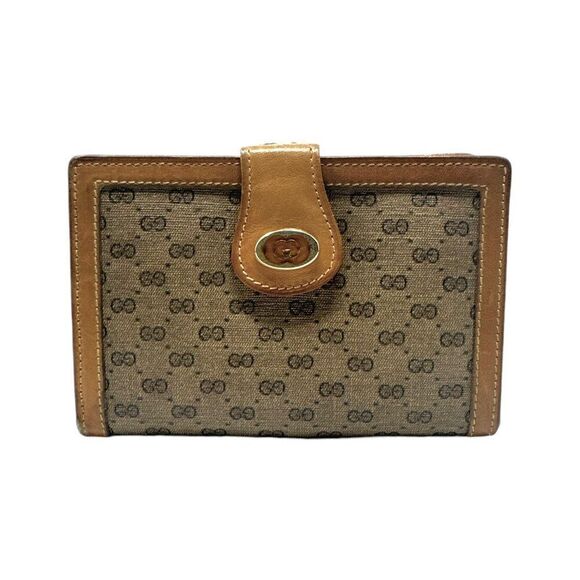 Gucci Handbags - Vintage Gucci GG Kisslock Wallet